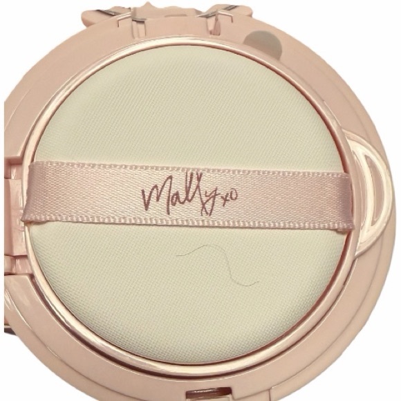 Mally Beauty Flawless Finish Transforming Effect Foundation inTan BNIB - Picture 4 of 12